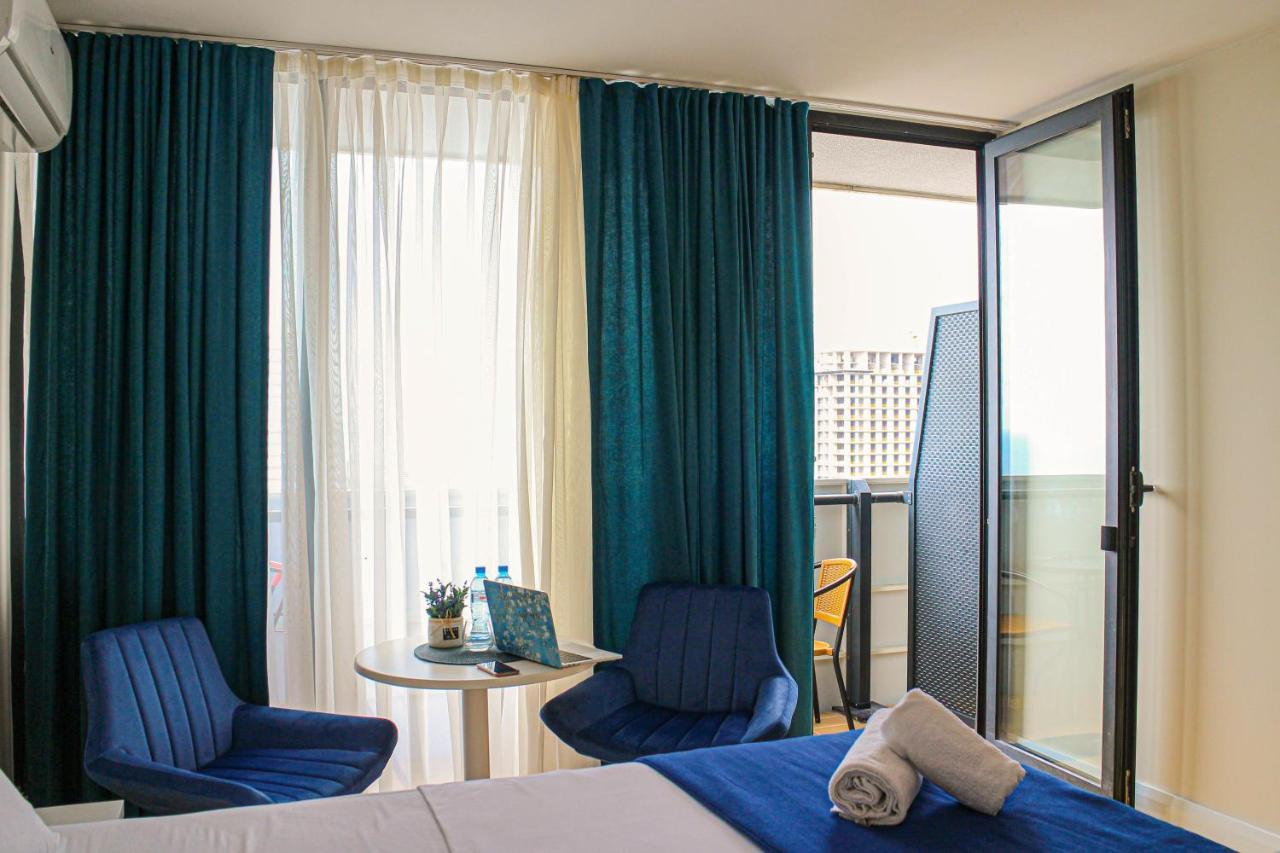 Orbi Batumi City Beach View Hotel Екстер'єр фото