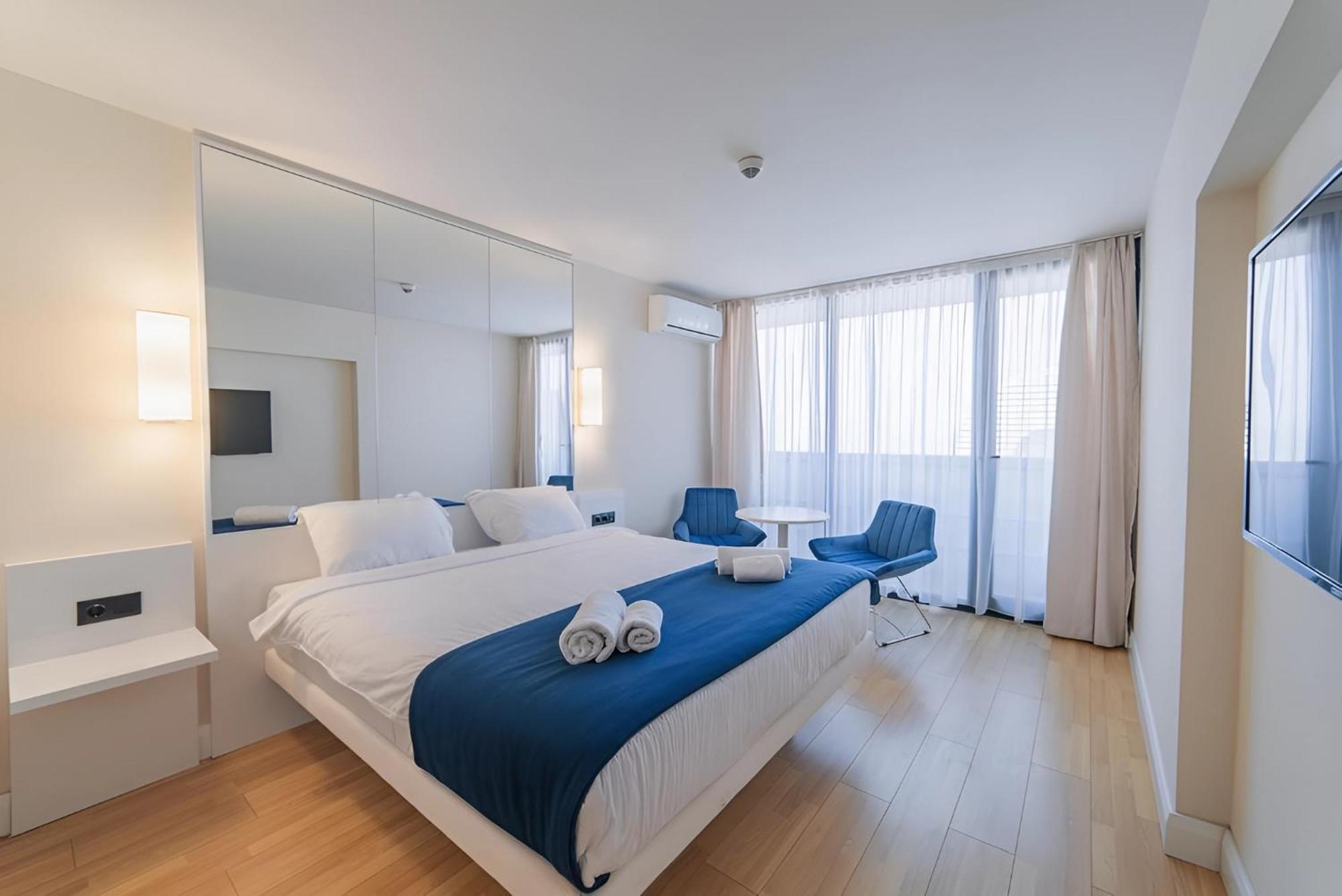 Orbi Batumi City Beach View Hotel Екстер'єр фото