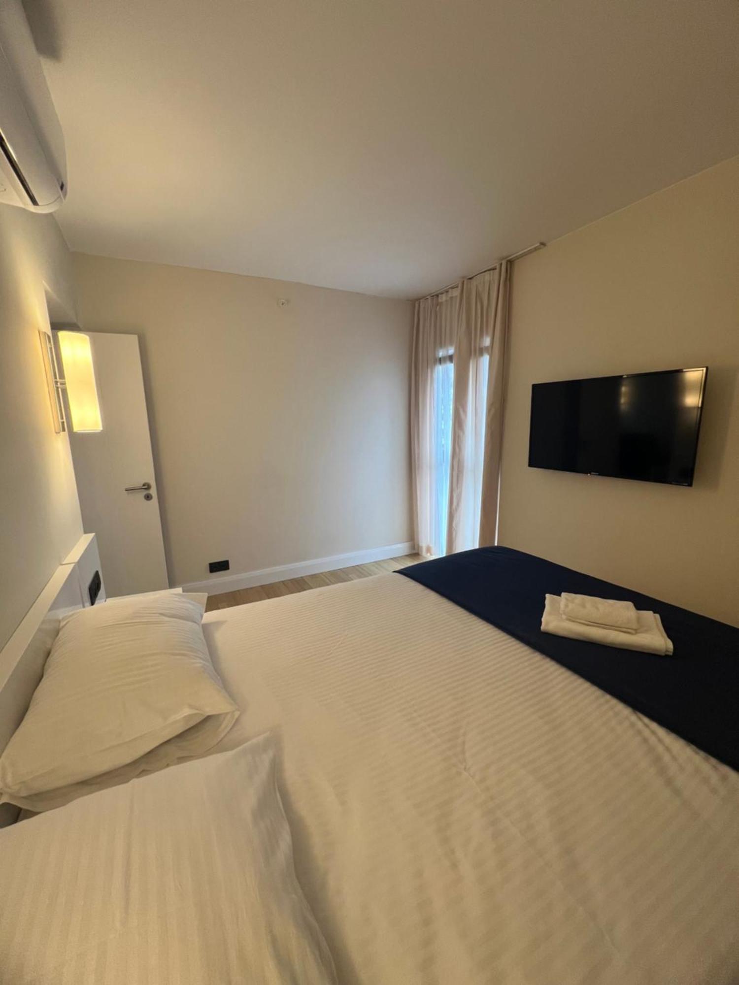 Orbi Batumi City Beach View Hotel Екстер'єр фото